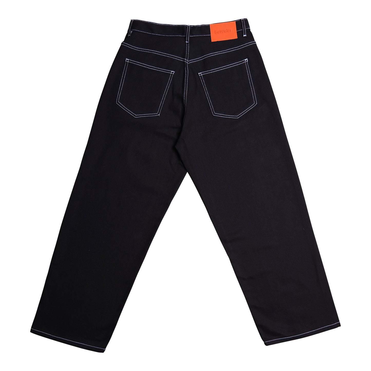 Super loose, Black with white stitches