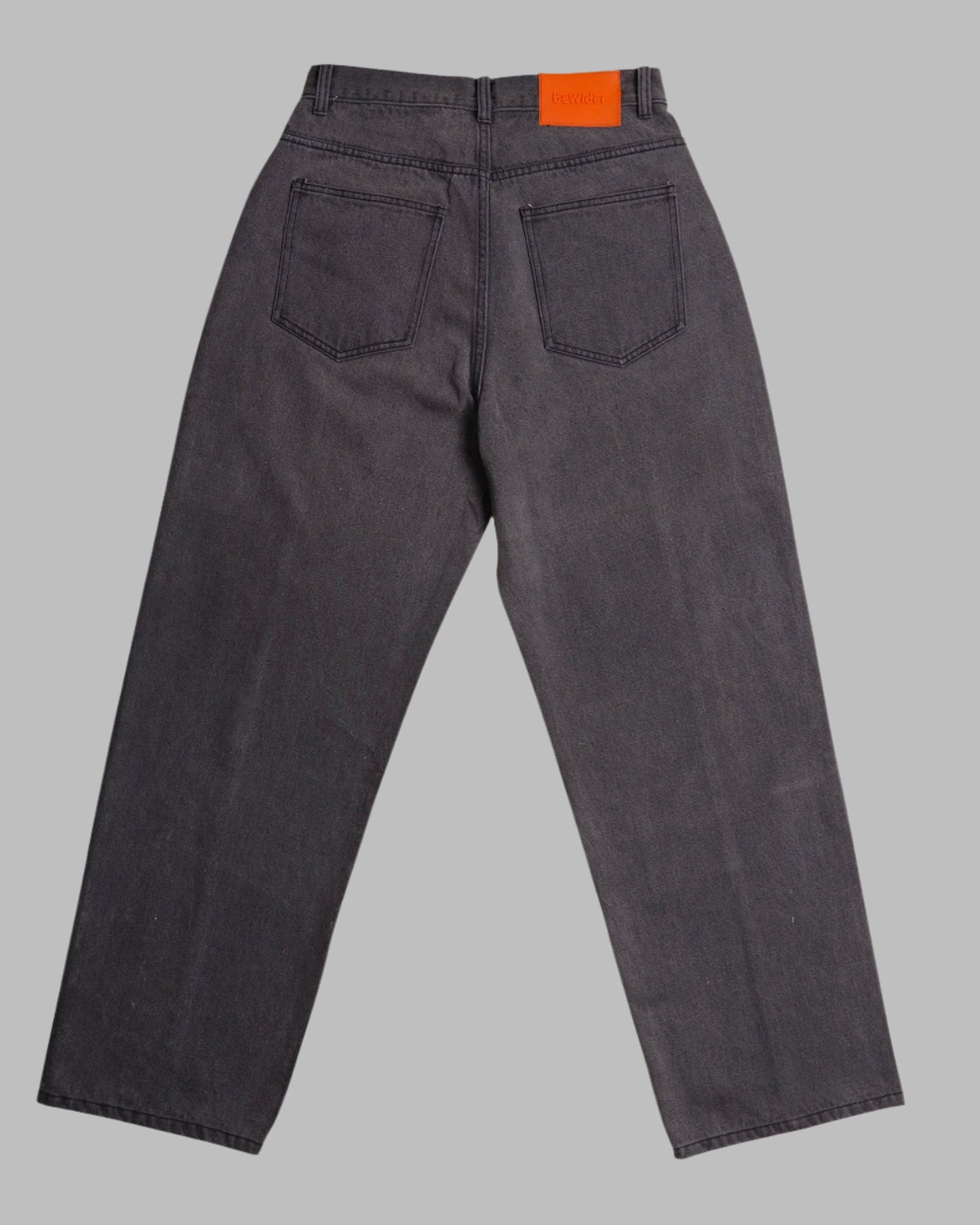 SUPER LOOSE, DARK GREY DENIM WITH FRONT CUT