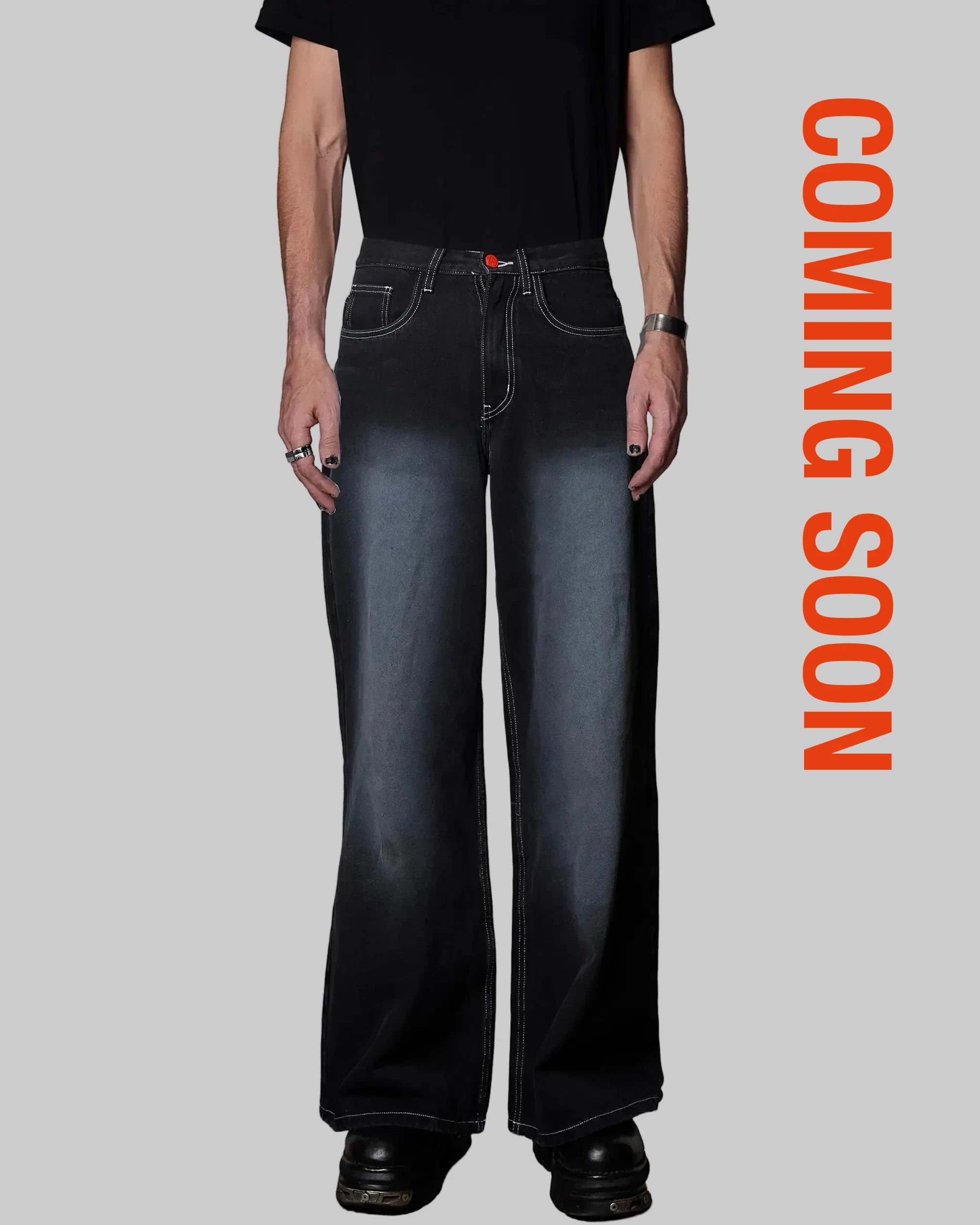 GIANT - BLACK WITH GREY OVAL